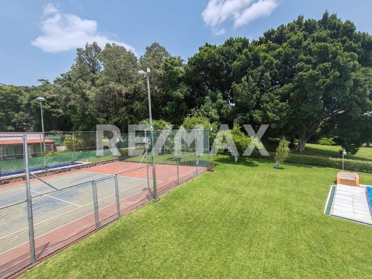 House for Sale in Morelos, Lomas de Cocoyoc