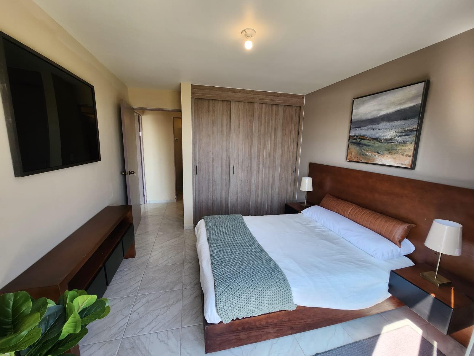 SPACIOUS APARTMENT FOR SALE IN PUERTAS DE SAN MIGUEL, QUERÉTARO