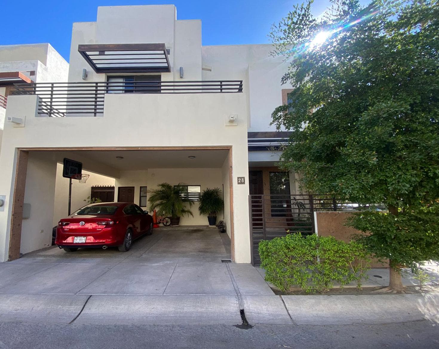 House for Sale in Firenze Residencial al Norte.