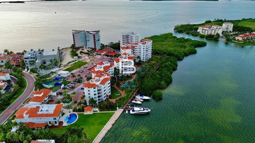 Apartment for Sale in Isla Dorada, Cancún
