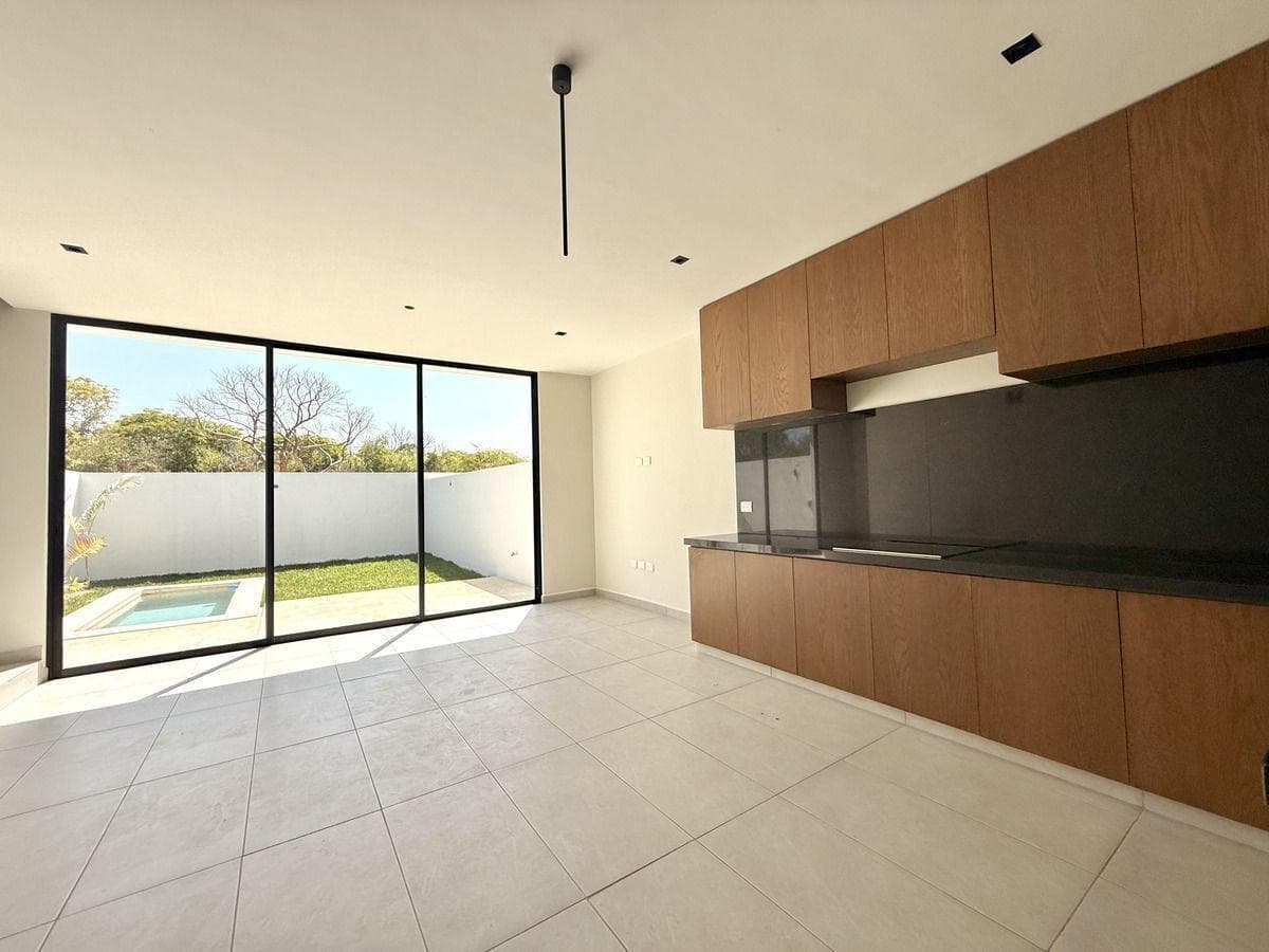 Townhouse with a bedroom on the ground floor in Temozón Norte, Mérida