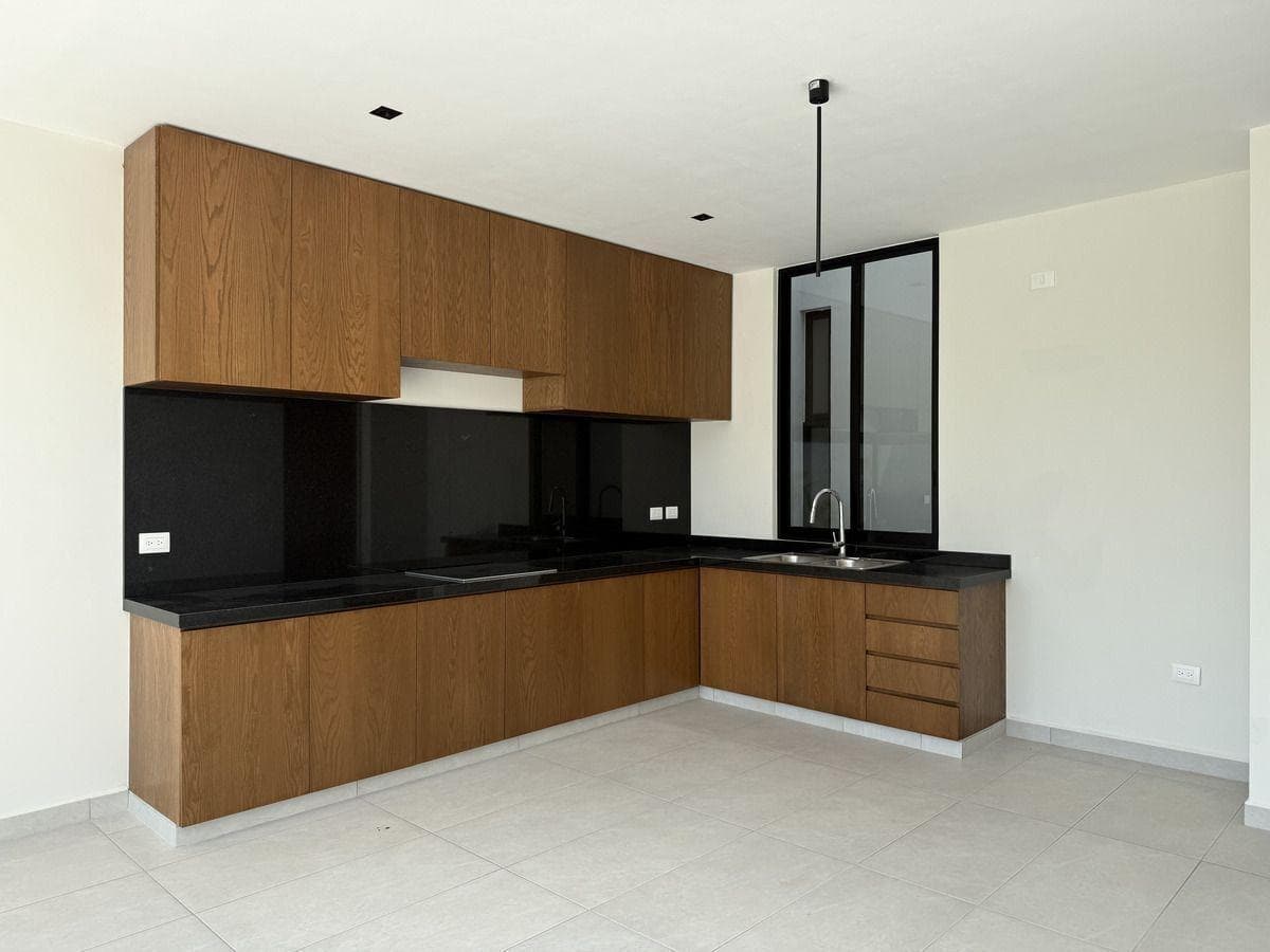 Townhouse with a bedroom on the ground floor in Temozón Norte, Mérida