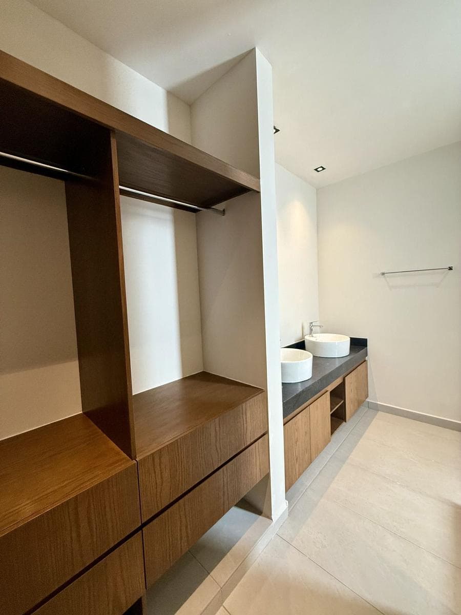 Townhouse with a bedroom on the ground floor in Temozón Norte, Mérida