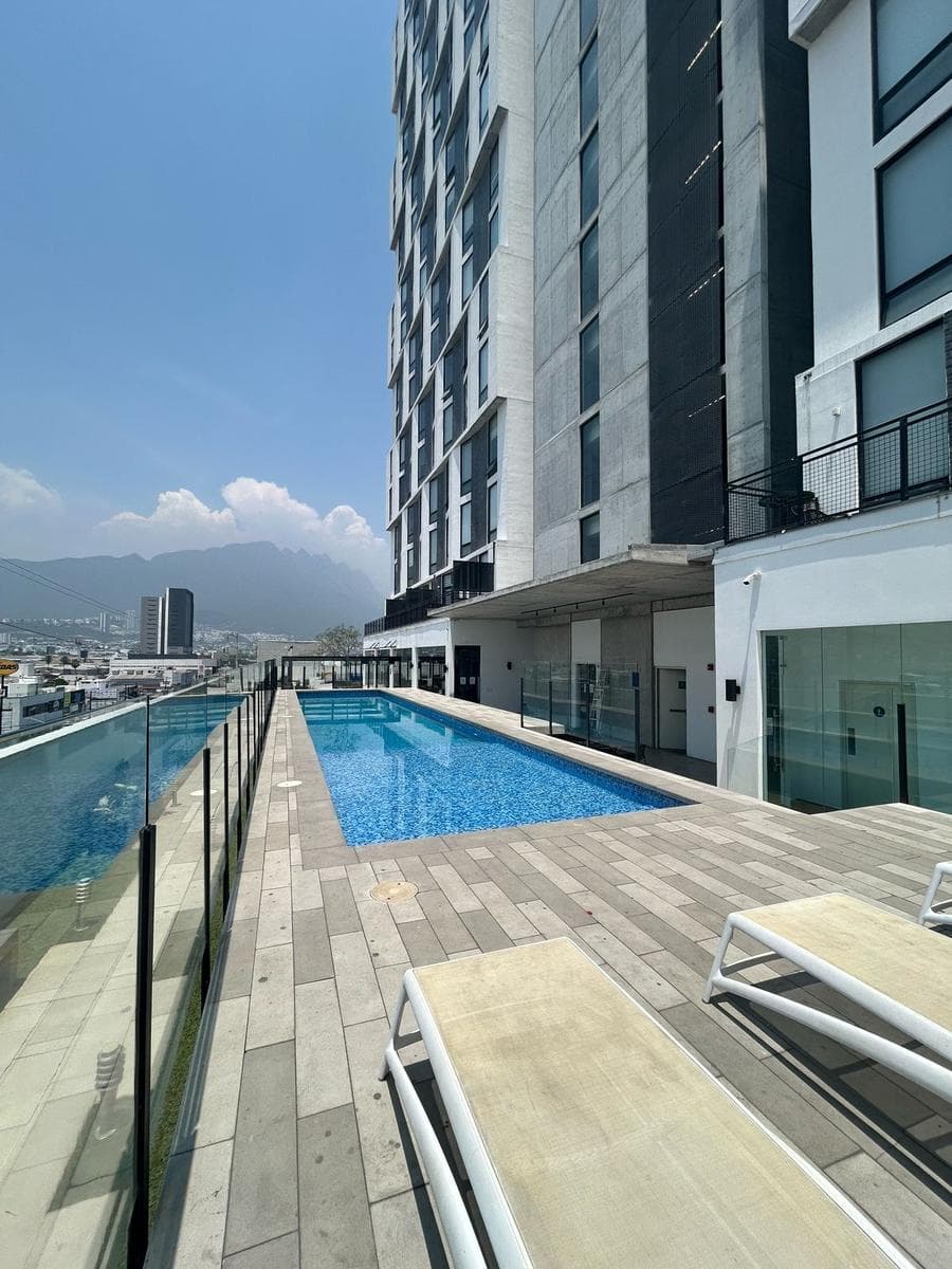 APARTMENT FOR RENT IN TORRE MITT
