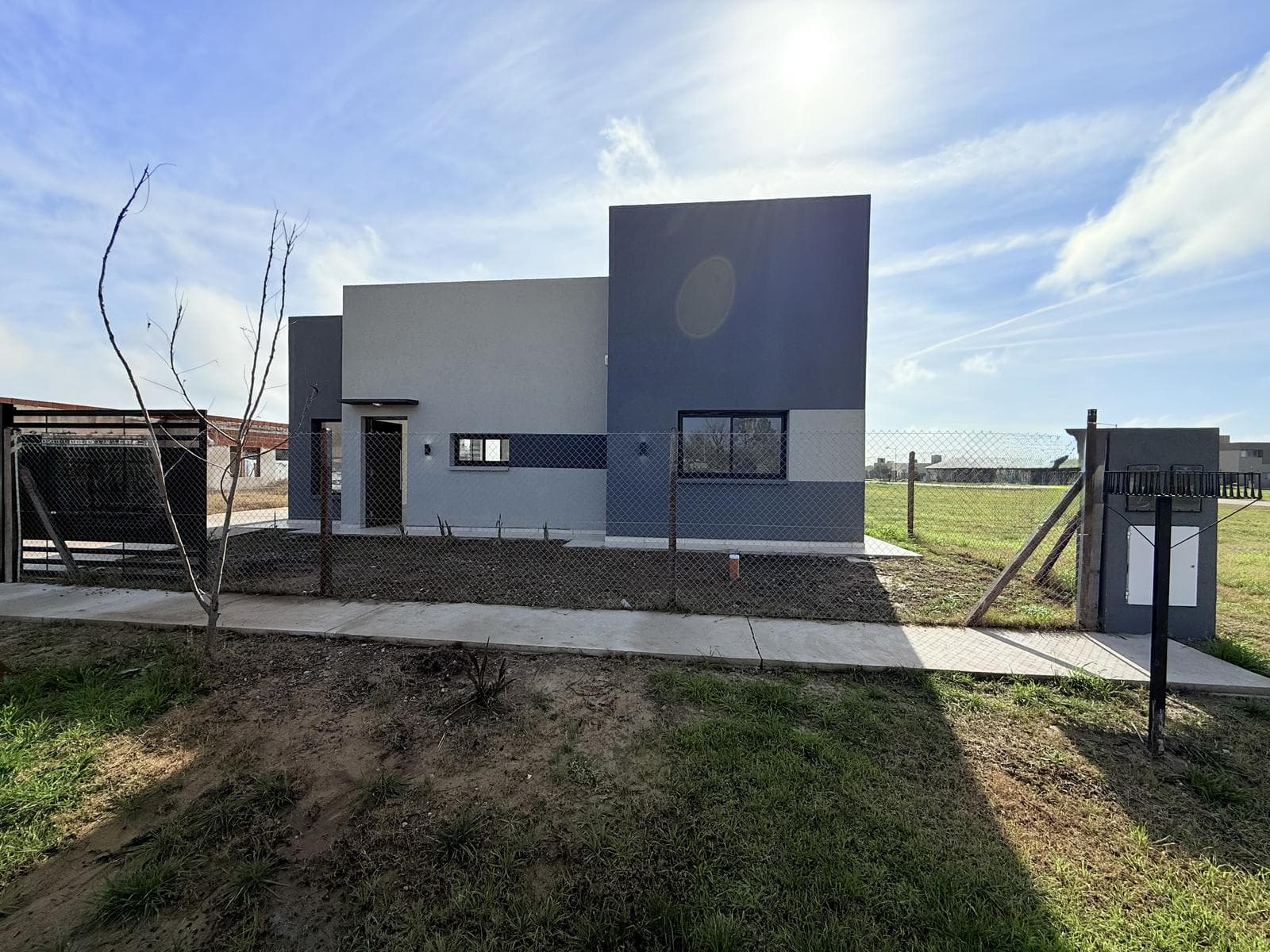 FOR SALE/FINANCING AVAILABLE - Brand-new 2-bedroom house - Funes Norte, Funes