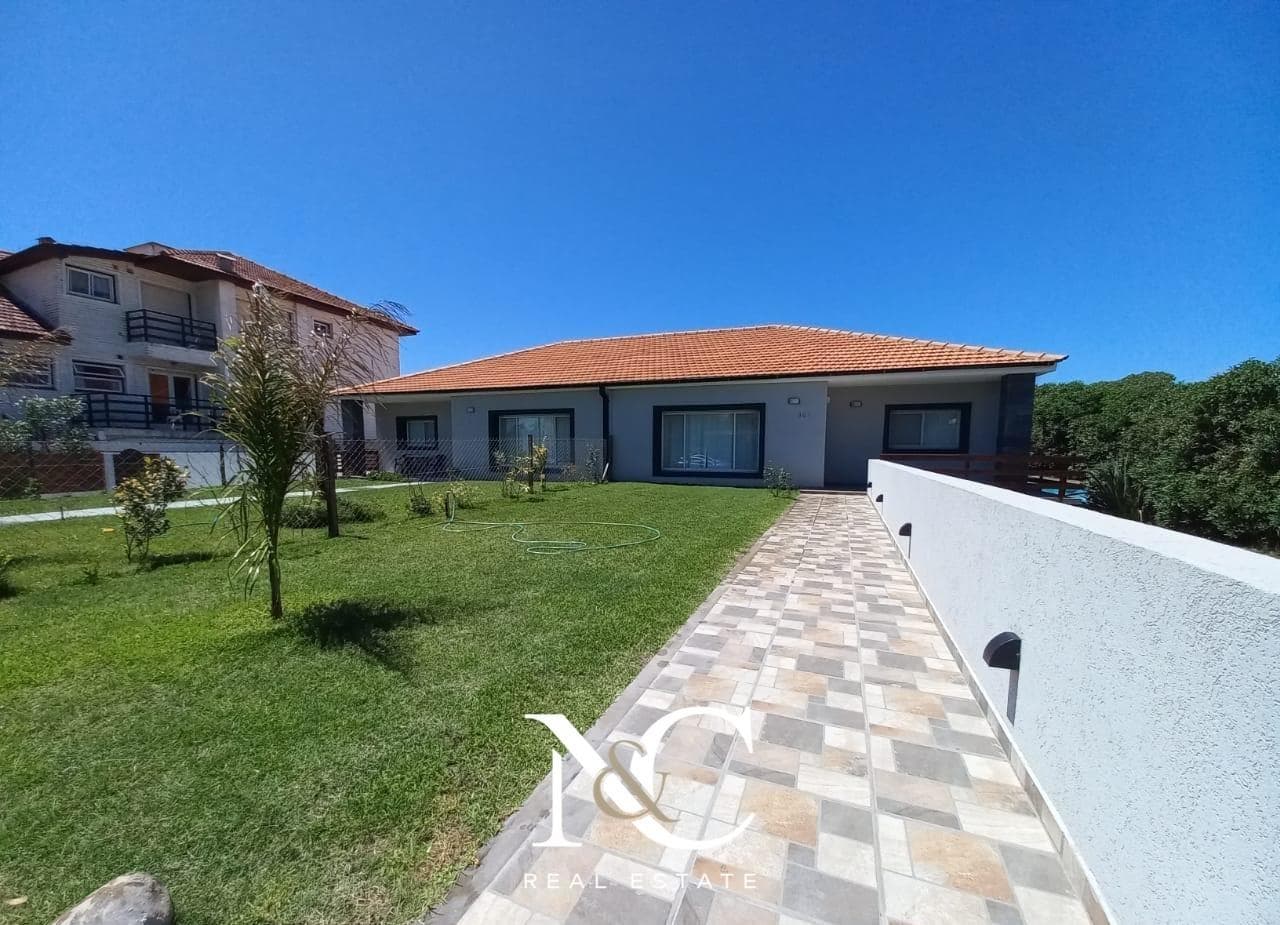 House for Rent in Pinamar Downtown, Atlantic Coast