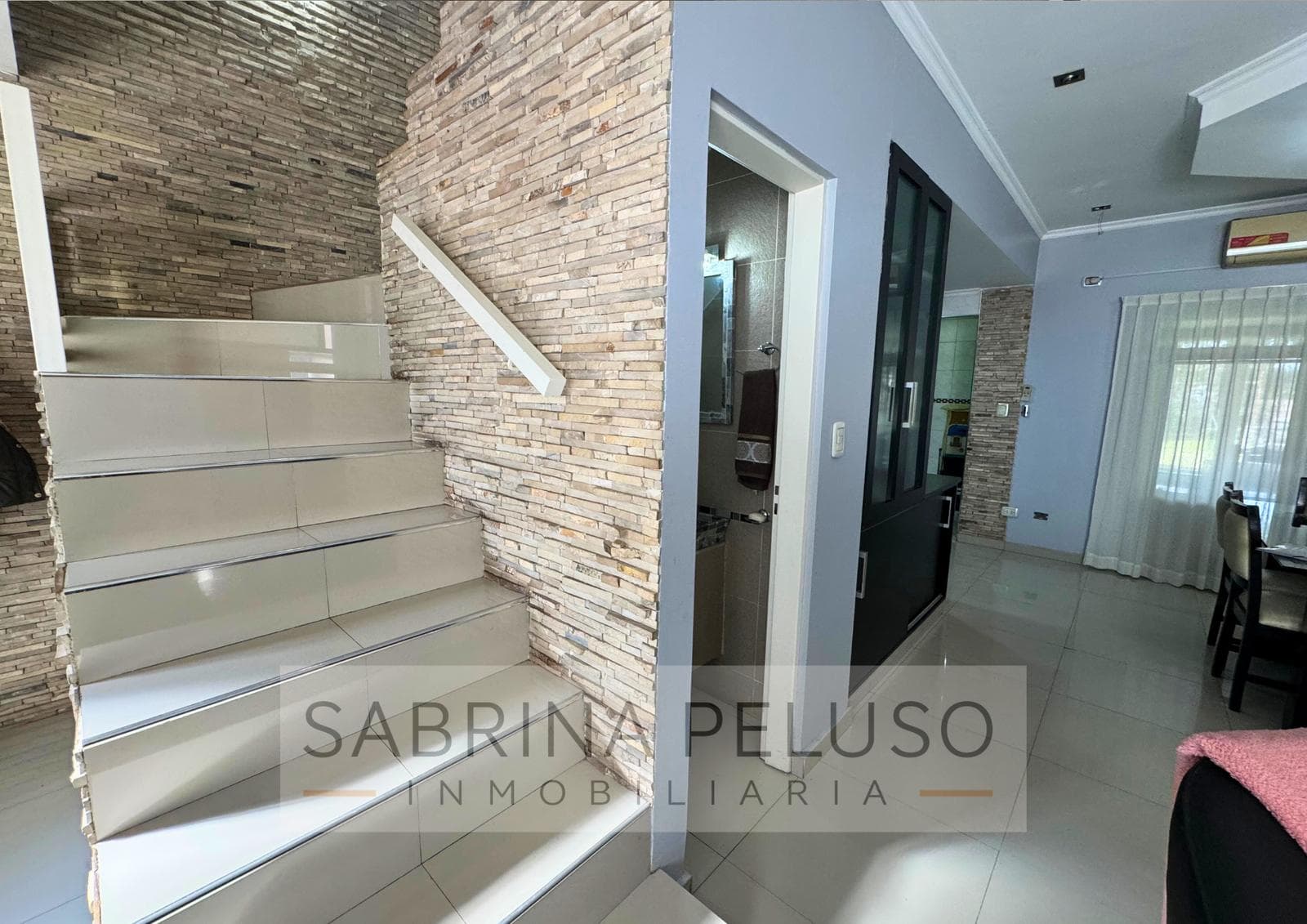 House in the El Resuello Gated Community - Moreno
