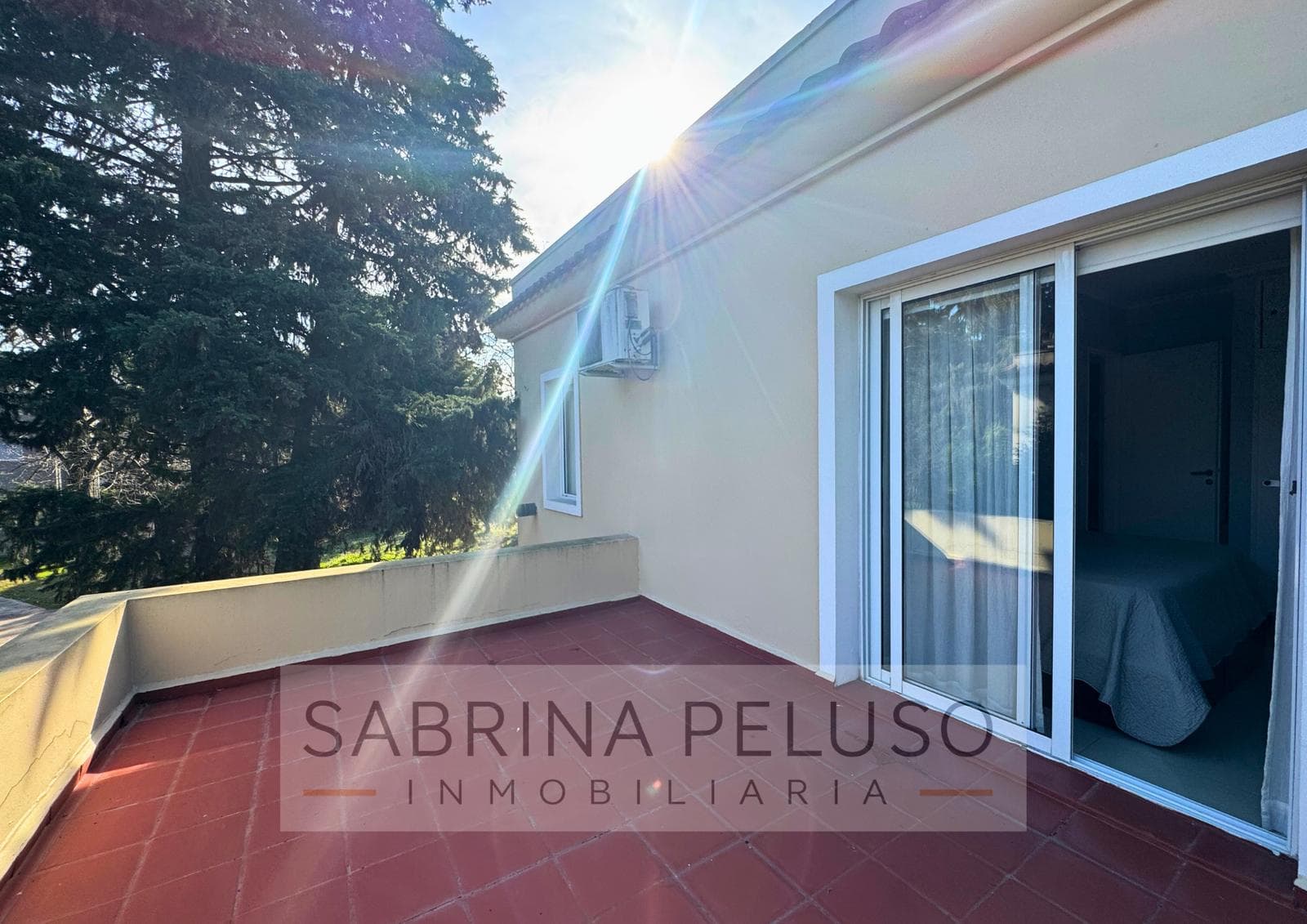 House in the El Resuello Gated Community - Moreno