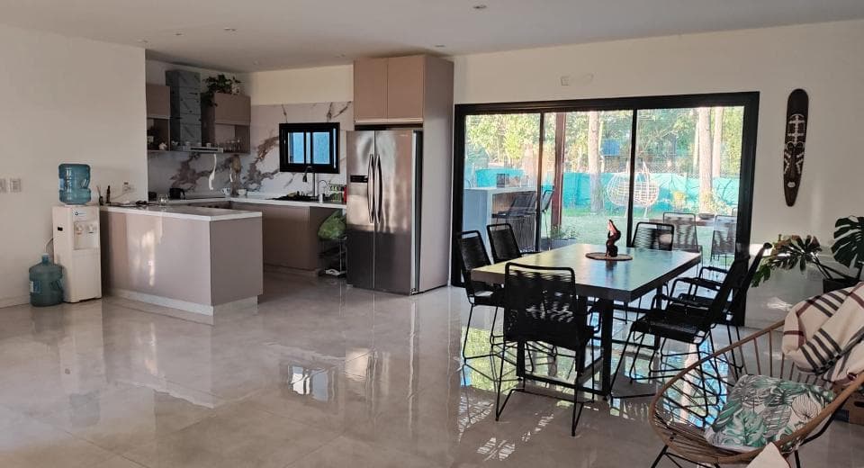 House for Sale - 3 Rooms in Santa Isabel