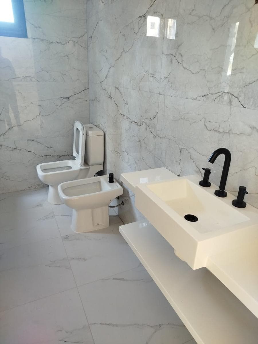 House for Sale - 3 Rooms in Santa Isabel