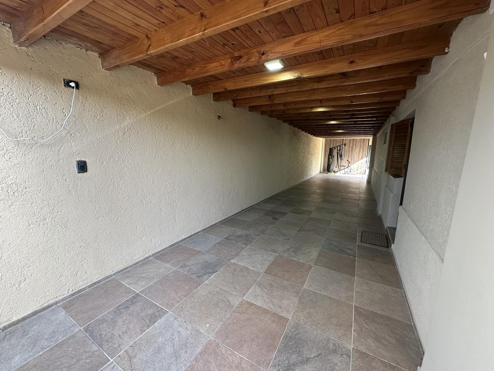 Drummond Park Neighborhood, 3120 Viñas Street