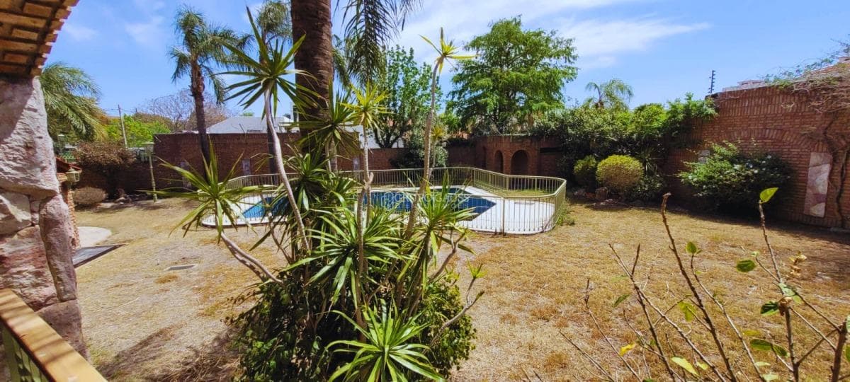 Luxury Home for Sale on Menendez Pidal Street - Urca Neighborhood