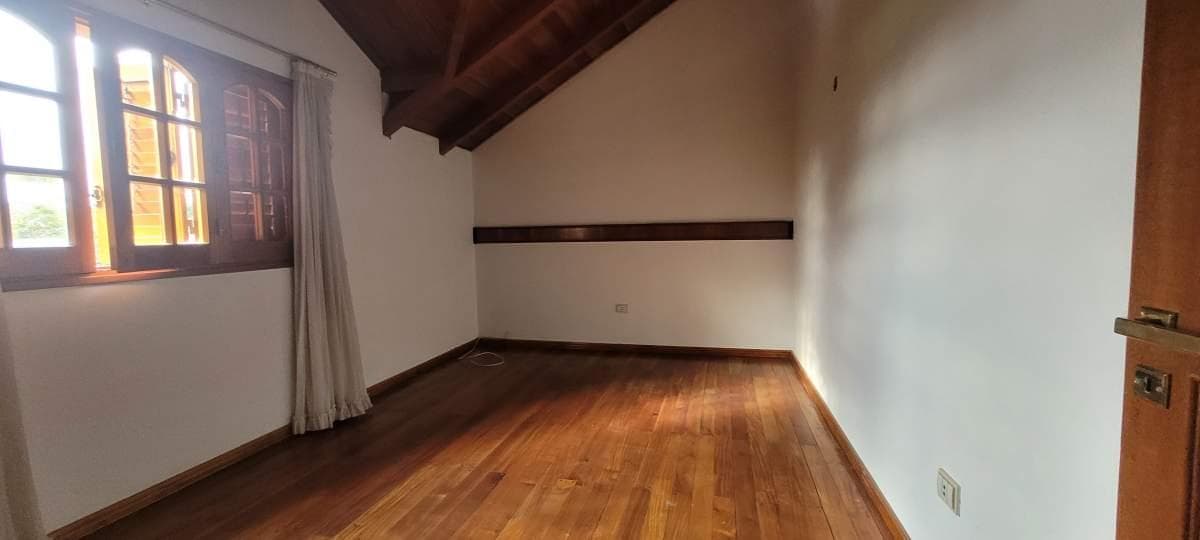 Luxury Home for Sale on Menendez Pidal Street - Urca Neighborhood