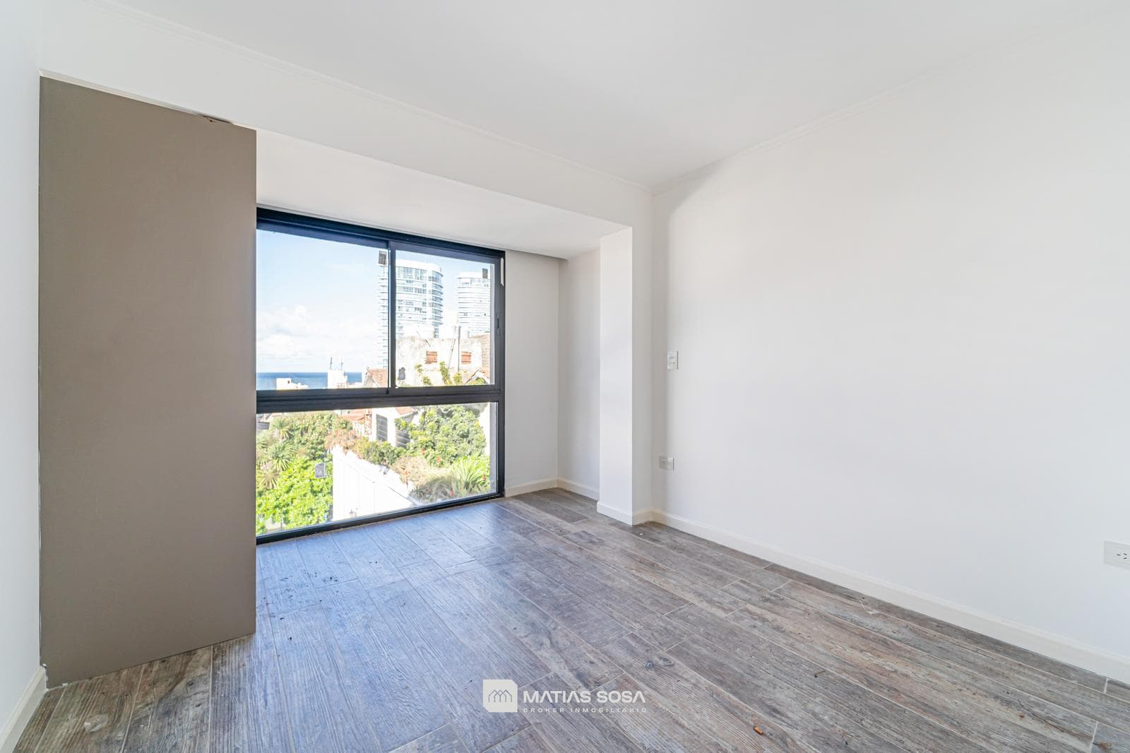 For Sale - Apartment - Playa Chica - Brand new