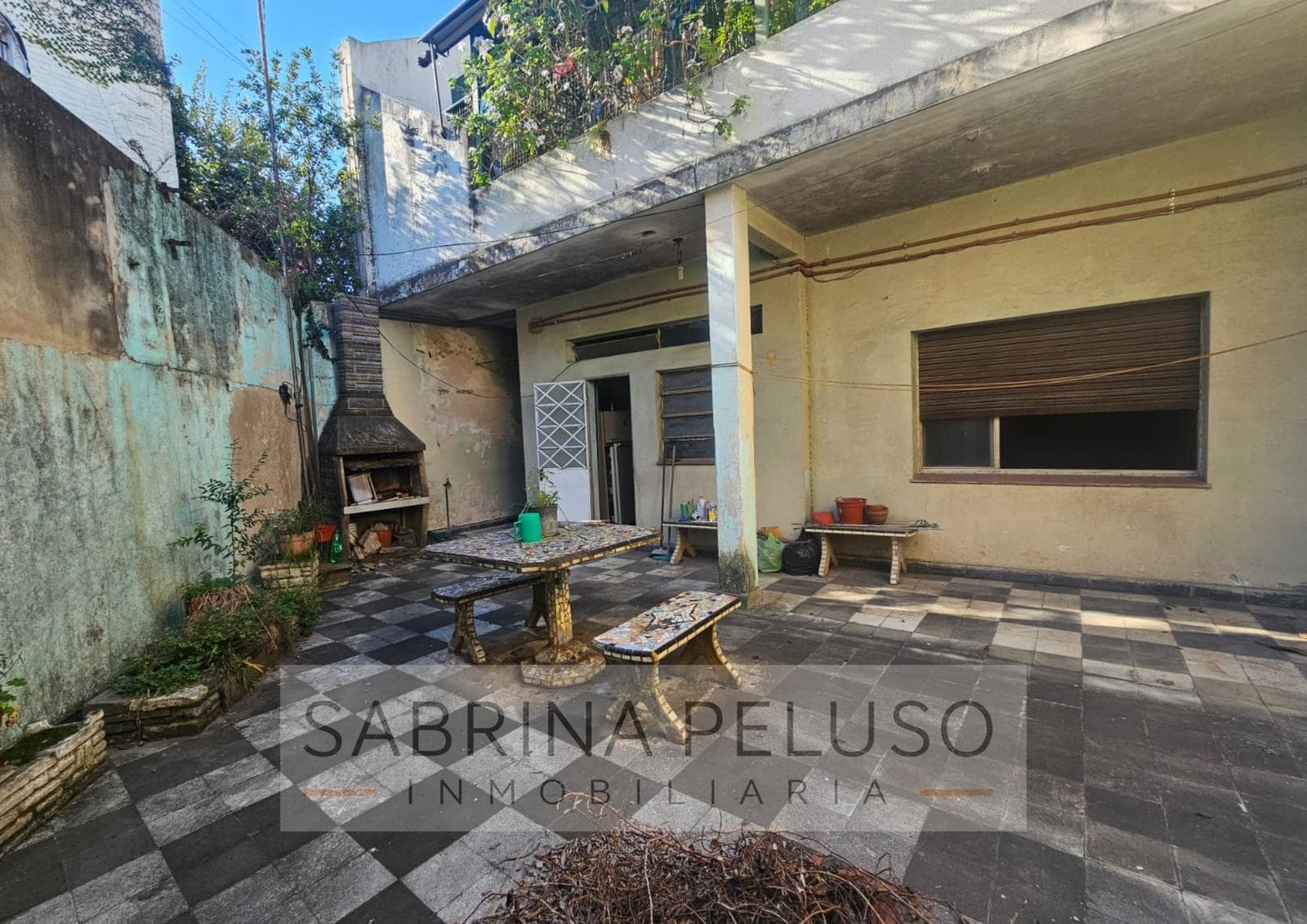 4-Bedroom House for SALE in Ciudadela