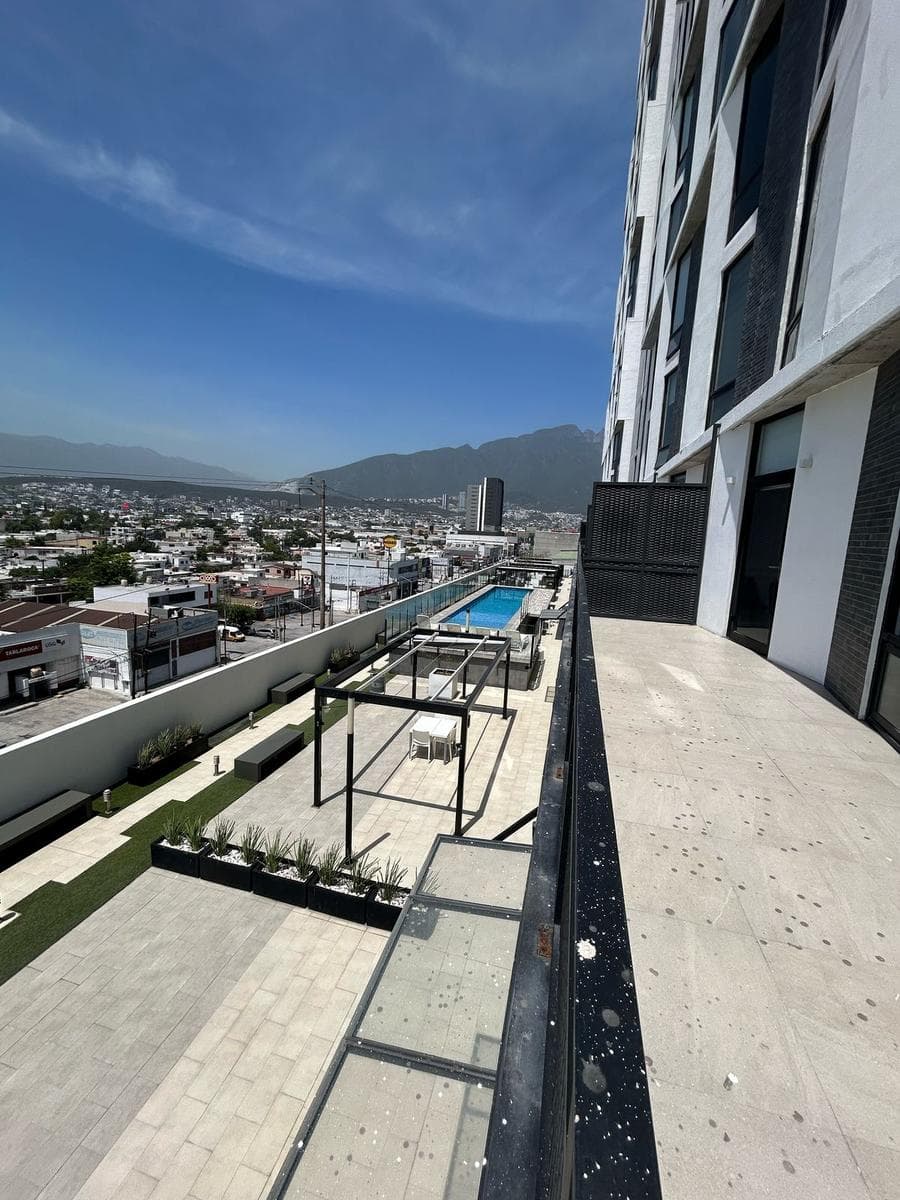 APARTMENT FOR SALE IN TORRE MITT