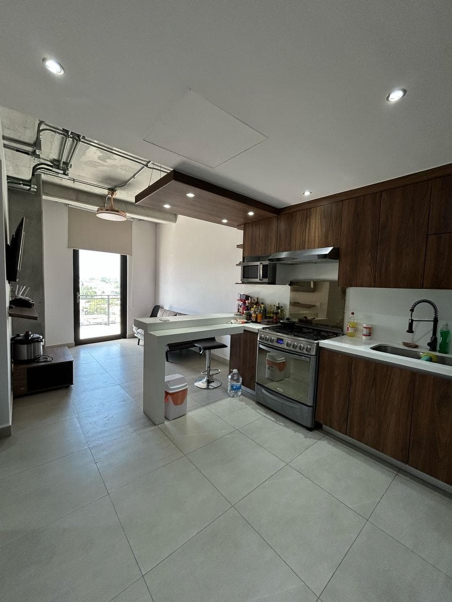 APARTMENT FOR SALE IN TORRE MITT