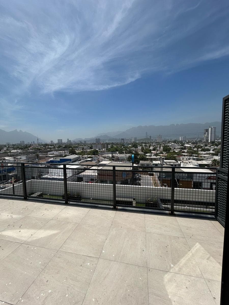 APARTMENT FOR SALE IN TORRE MITT