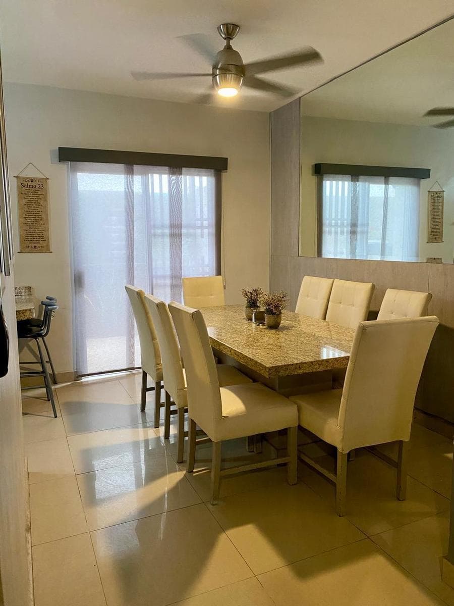 HOUSE FOR SALE IN PRIVADAS ANAHUAC, IRLANDES-ESCOBEDO AREA