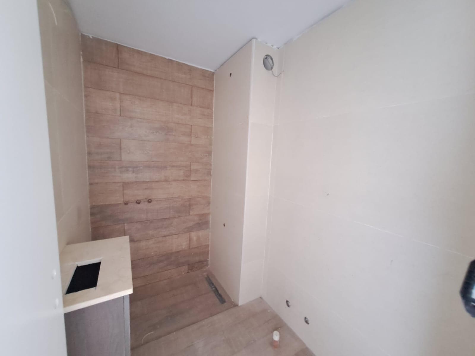 Brand-New 2-Bedroom Apartment FOR SALE - Bombal