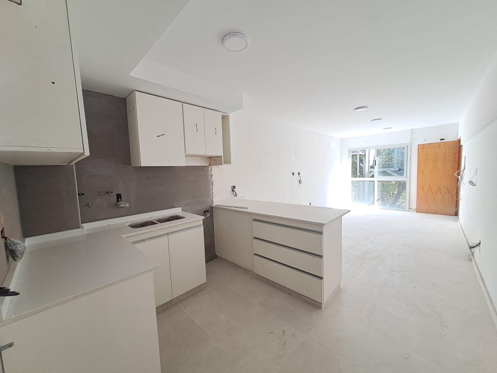 Brand-New 2-Bedroom Apartment FOR SALE - Bombal