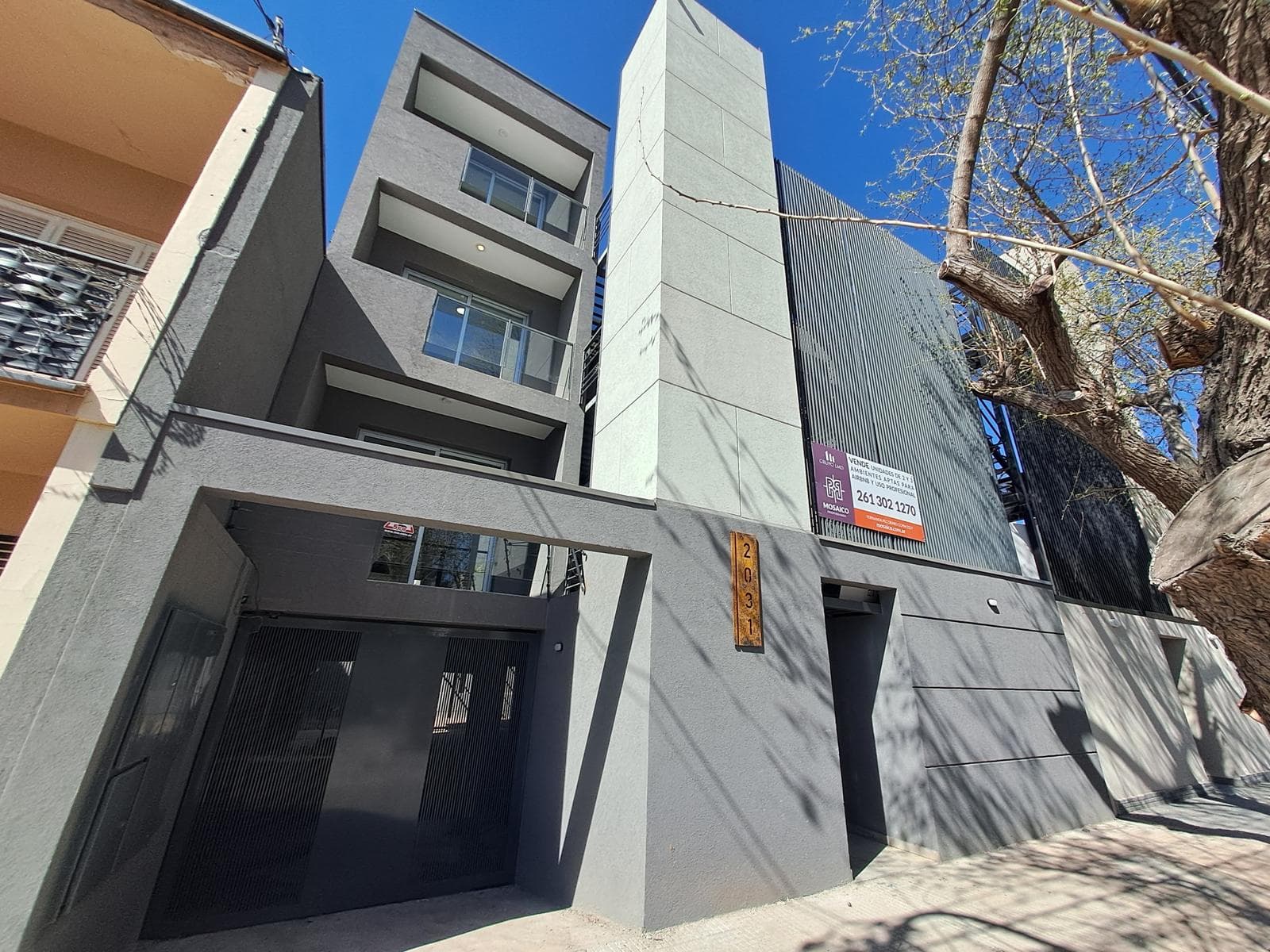 FOR SALE - Brand-new 1-bedroom apartment - BOMBAL