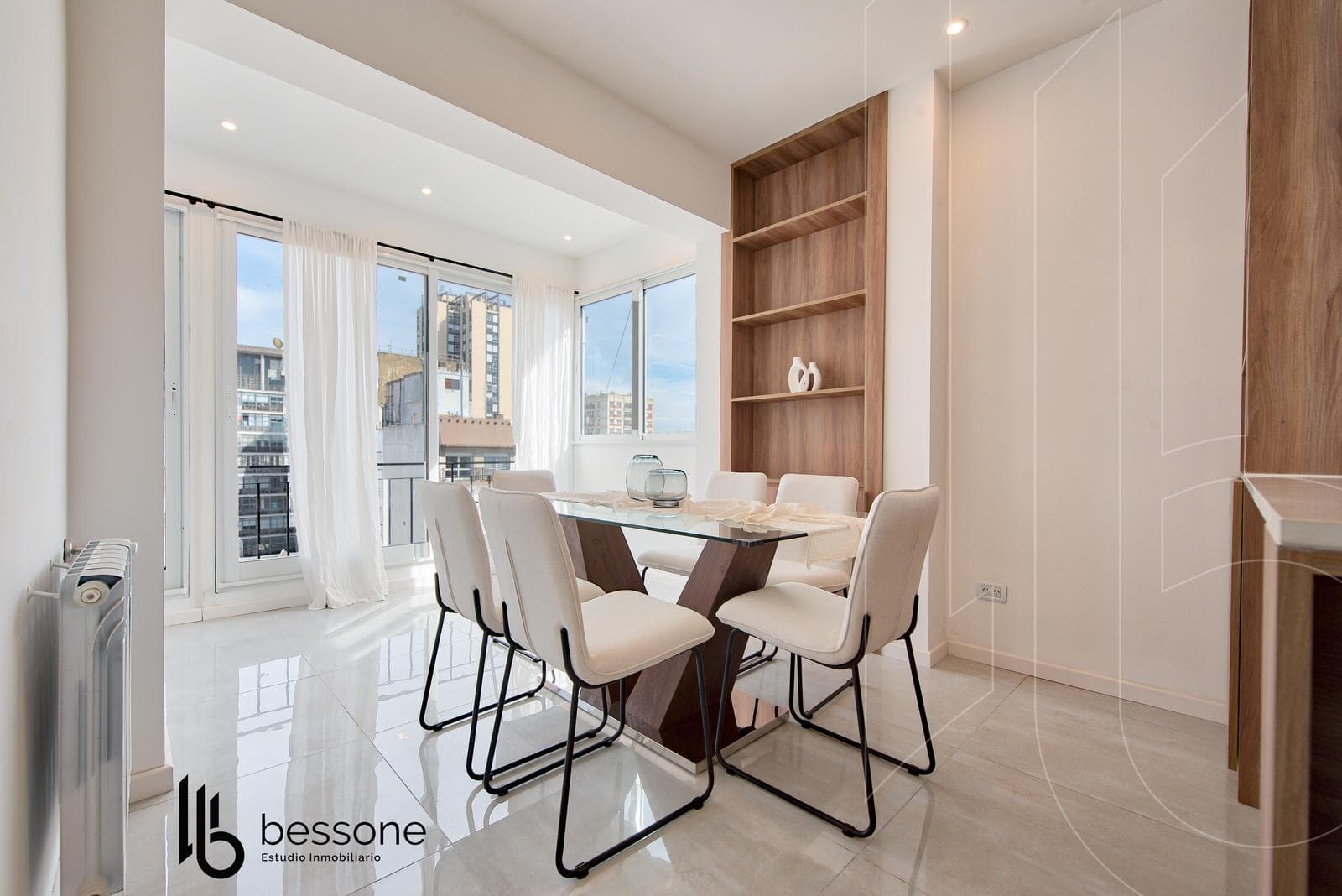 Apartment in Downtown