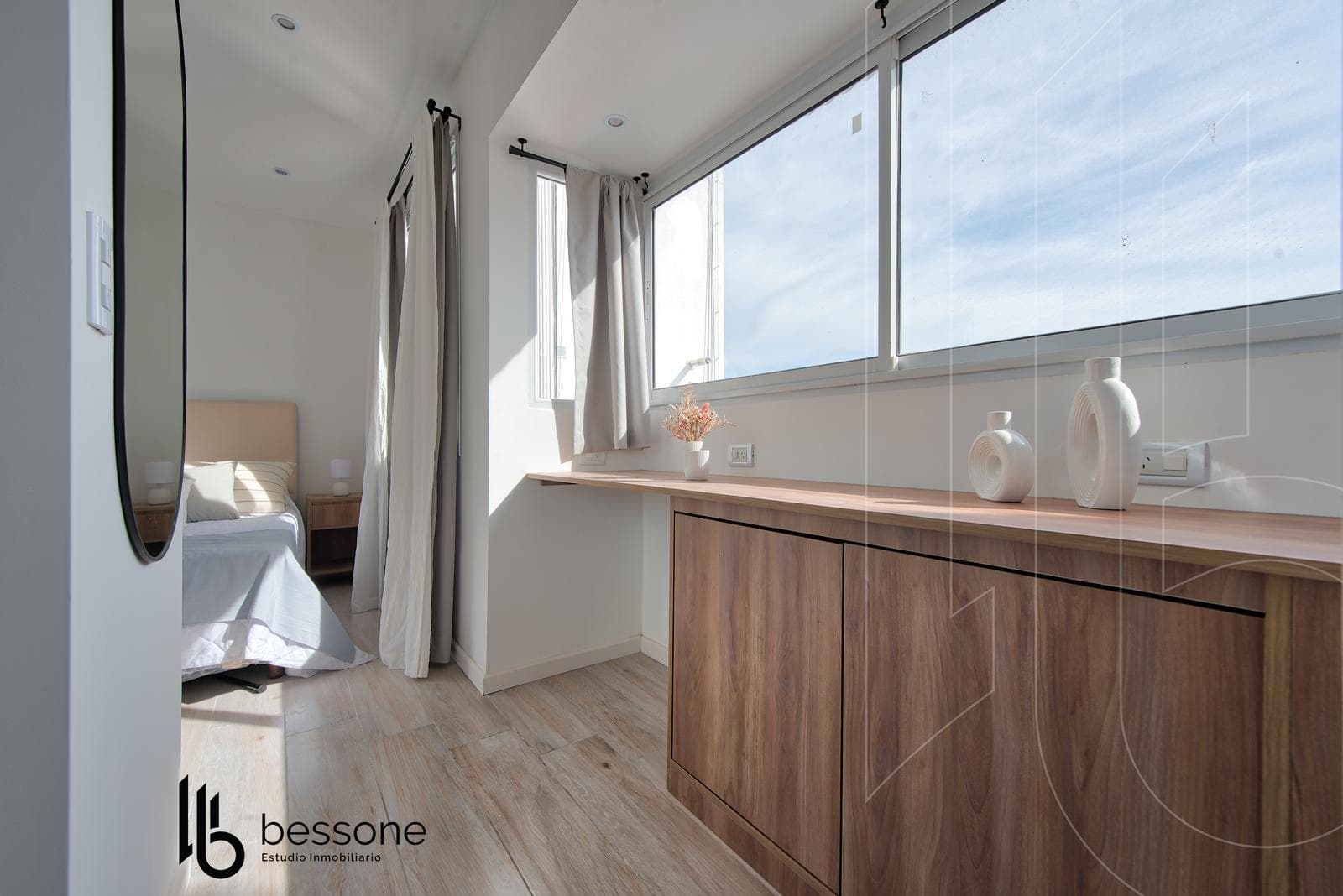 Apartment in Downtown