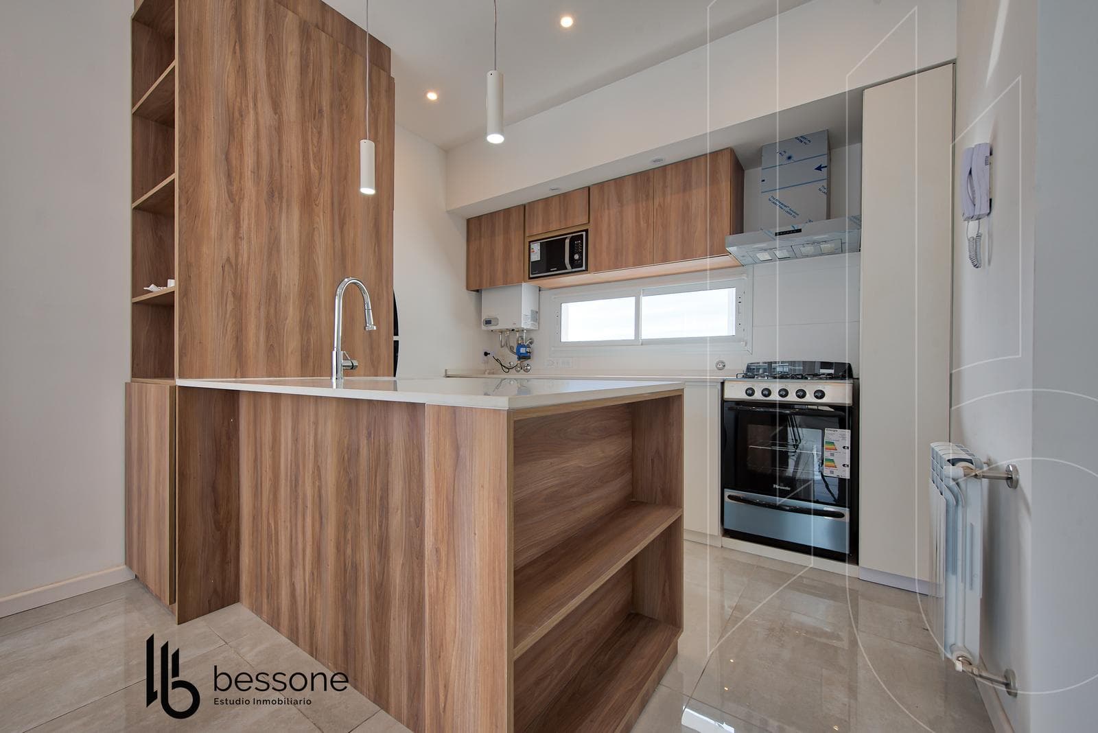 Apartment in Downtown