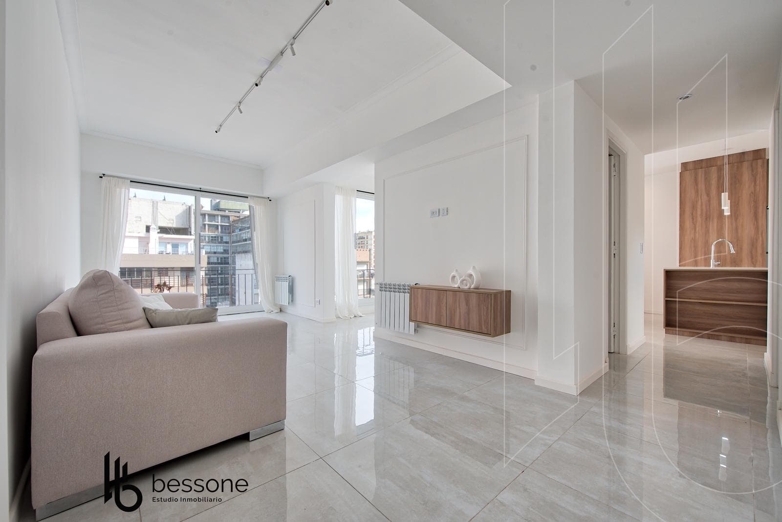 Apartment in Downtown