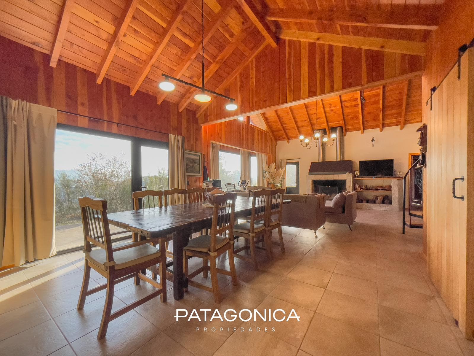 HOUSE FOR SALE AT M2 CUMELEN COUNTRY CLUB; VILLA LA ANGOSTURA
