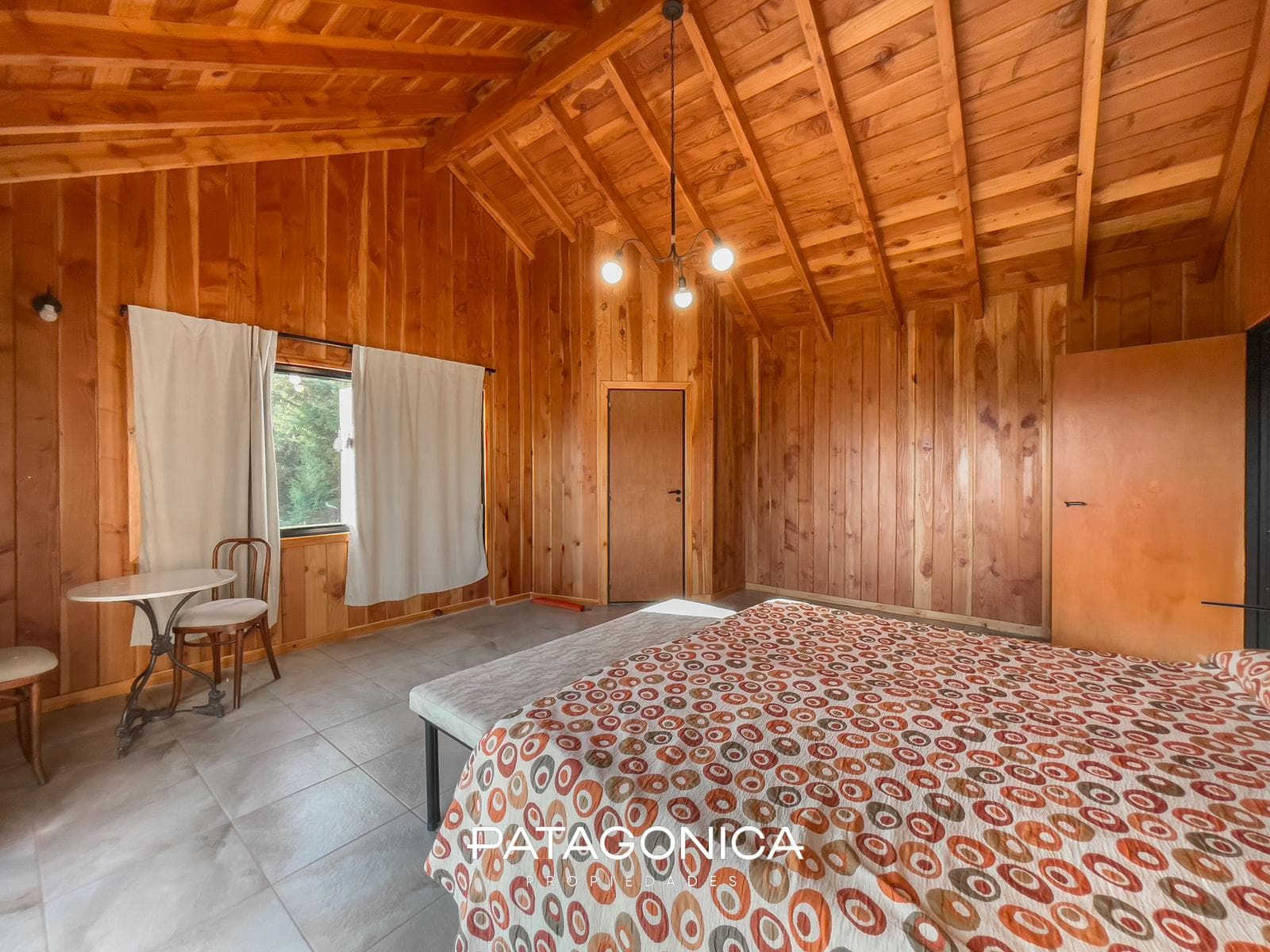 HOUSE FOR SALE AT M2 CUMELEN COUNTRY CLUB; VILLA LA ANGOSTURA