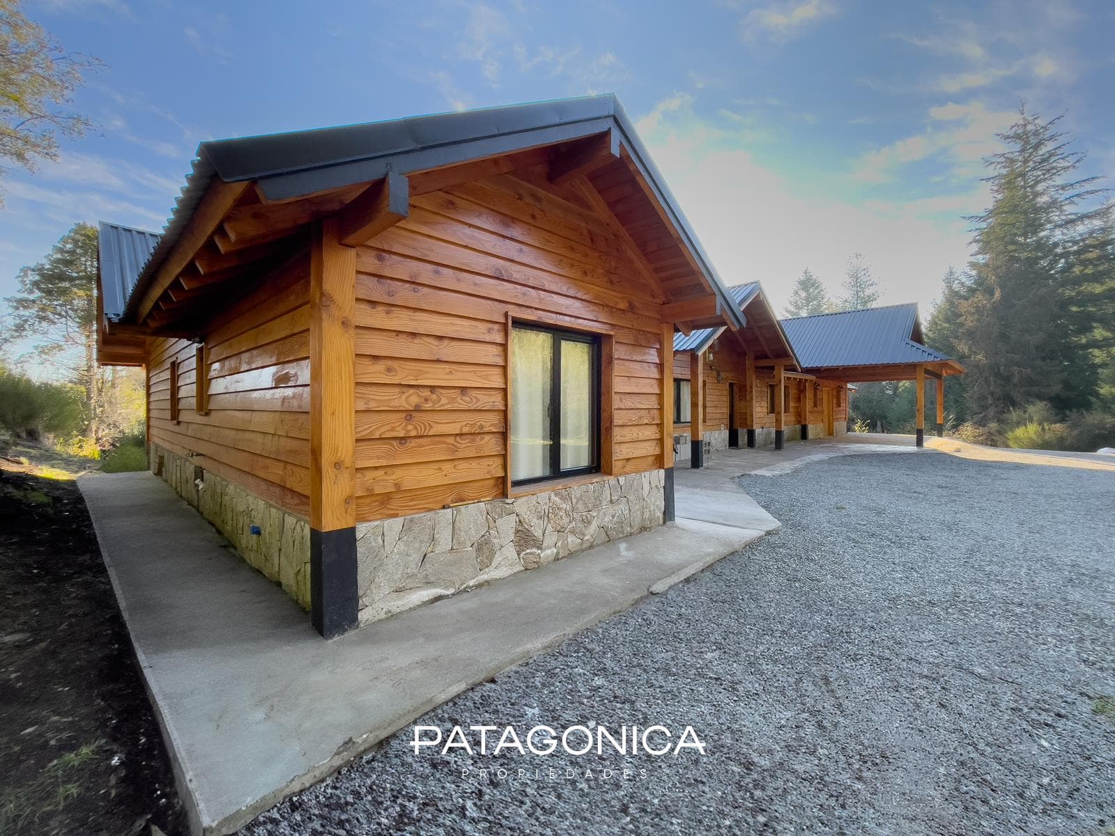 HOUSE FOR SALE AT M2 CUMELEN COUNTRY CLUB; VILLA LA ANGOSTURA