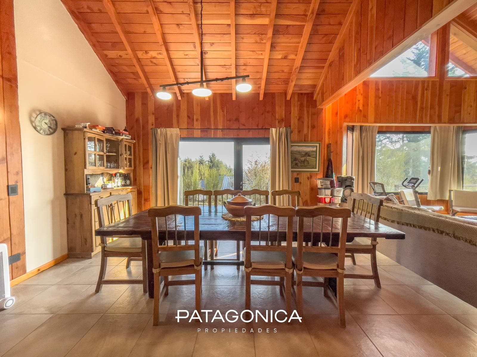 HOUSE FOR SALE AT M2 CUMELEN COUNTRY CLUB; VILLA LA ANGOSTURA
