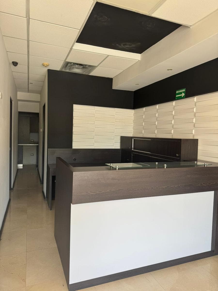 OFFICE FOR RENT IN SAN JERÓNIMO