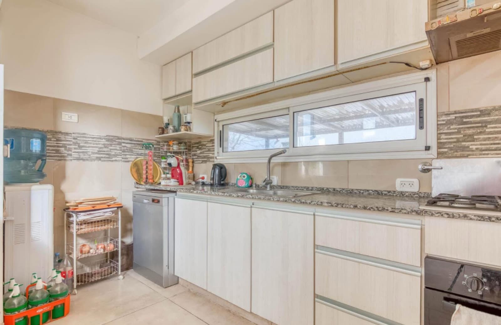 House for Sale in San Sebastián: 4 Rooms
