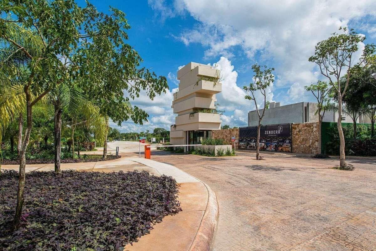 House for sale in Cholul, Merida, Yucatan