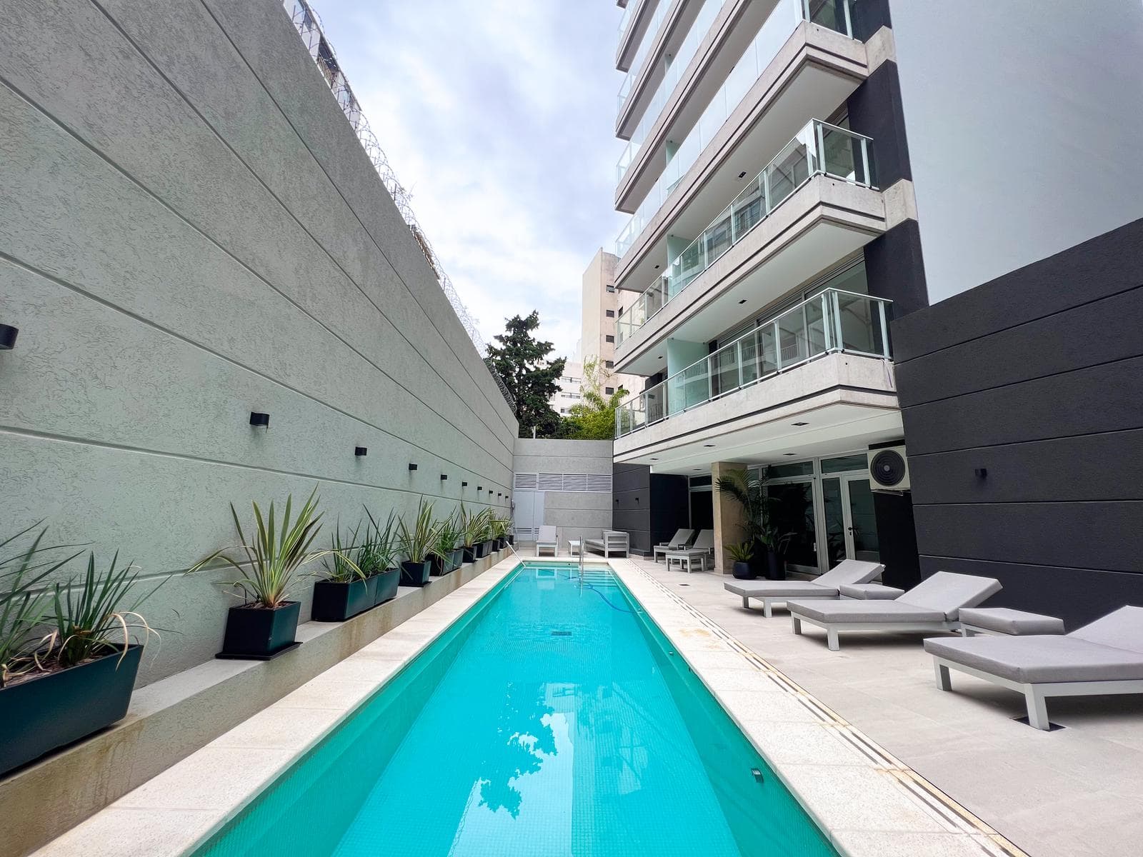 For Sale: Convertible Studio Apartment in Belgrano