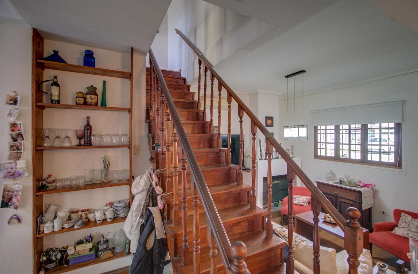 HOUSE FOR SALE AT 493 bis and 16. It has 350 m², with 170 m² of indoor space, 4 bedrooms, and a pool