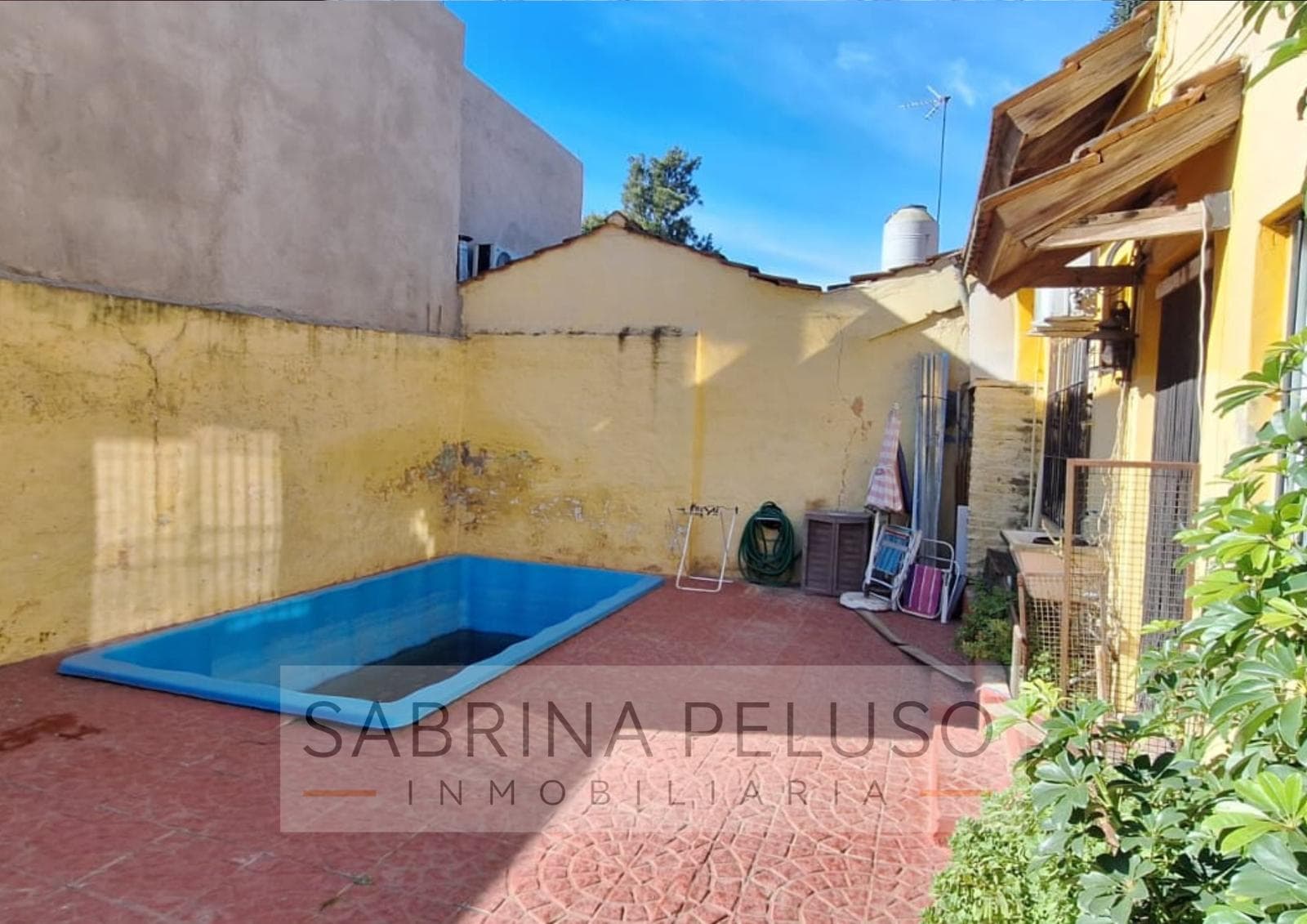 HOUSE FOR SALE IN MORENO