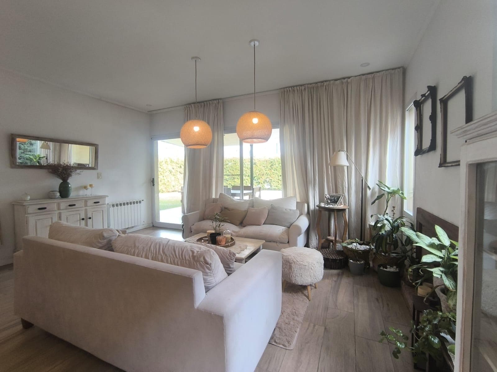 MORTGAGE ELIGIBLE - House for Sale - La Comarca