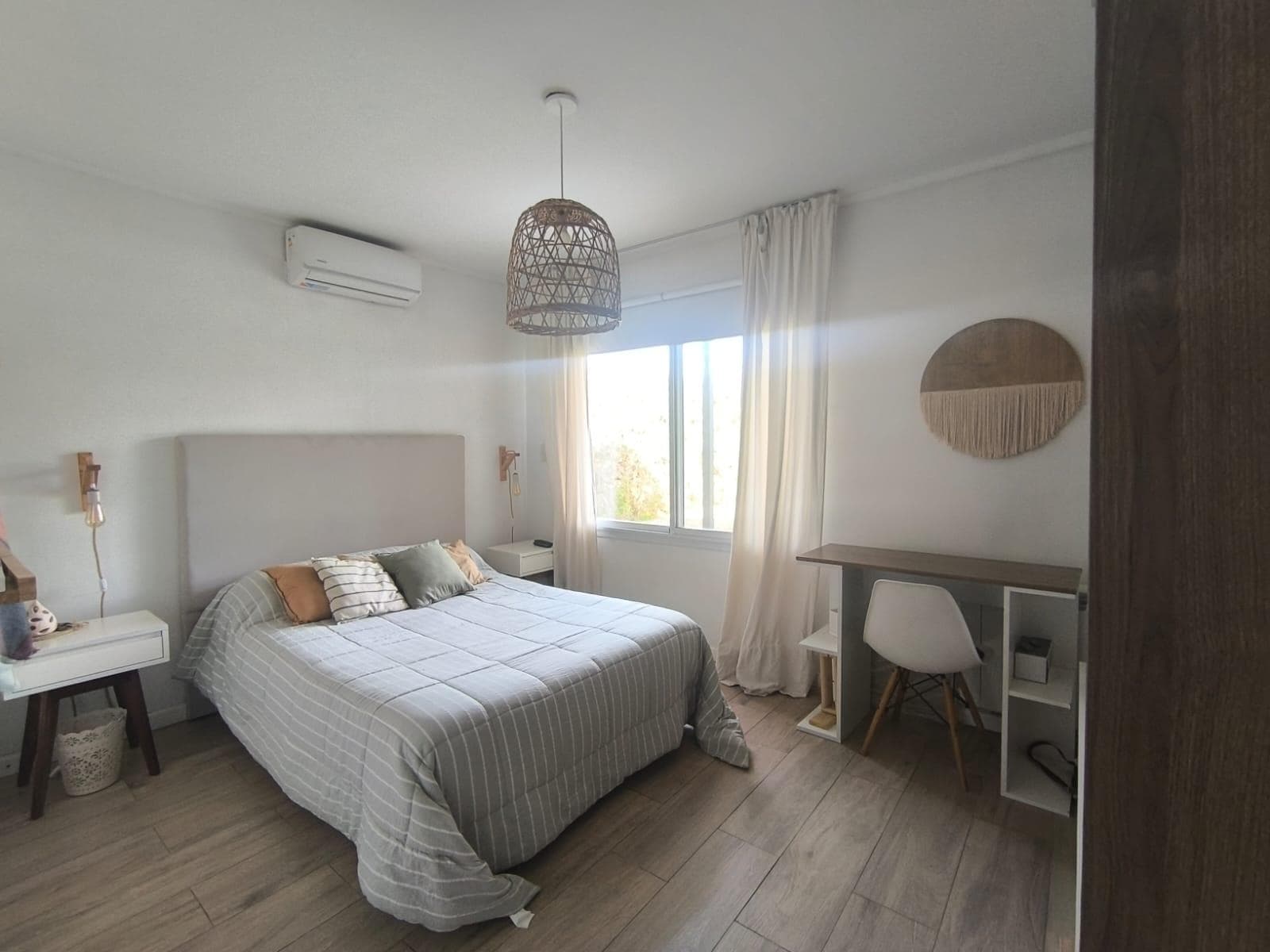 MORTGAGE ELIGIBLE - House for Sale - La Comarca