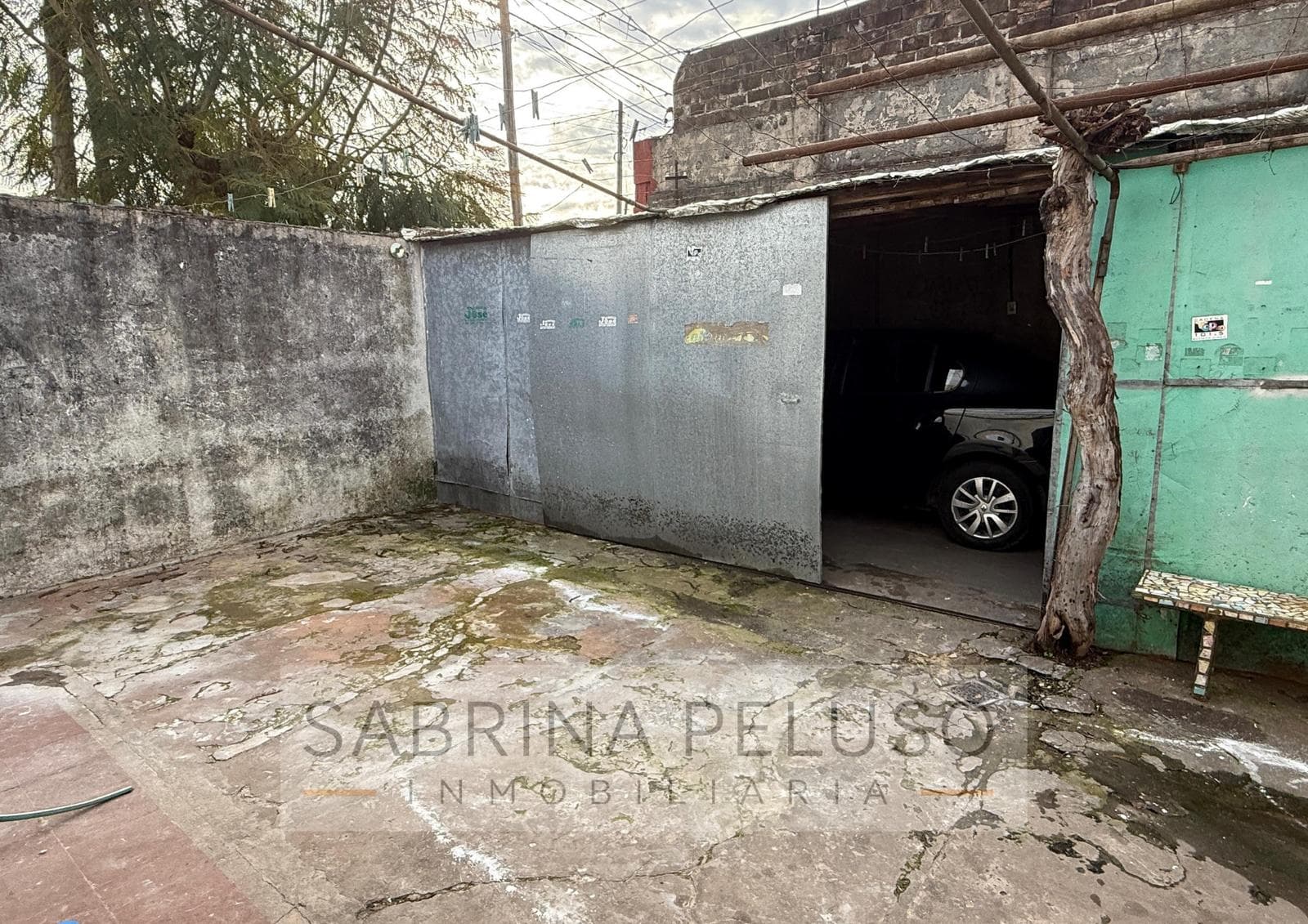 4-ROOM HOUSE FOR SALE - CASTELAR