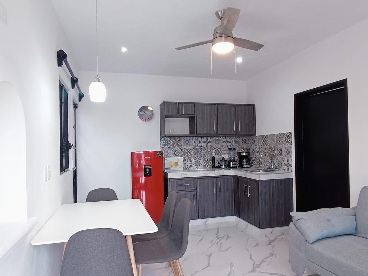 1-Bedroom Apartment for Rent in Downtown Playa del Carmen | Near 5th Avenue