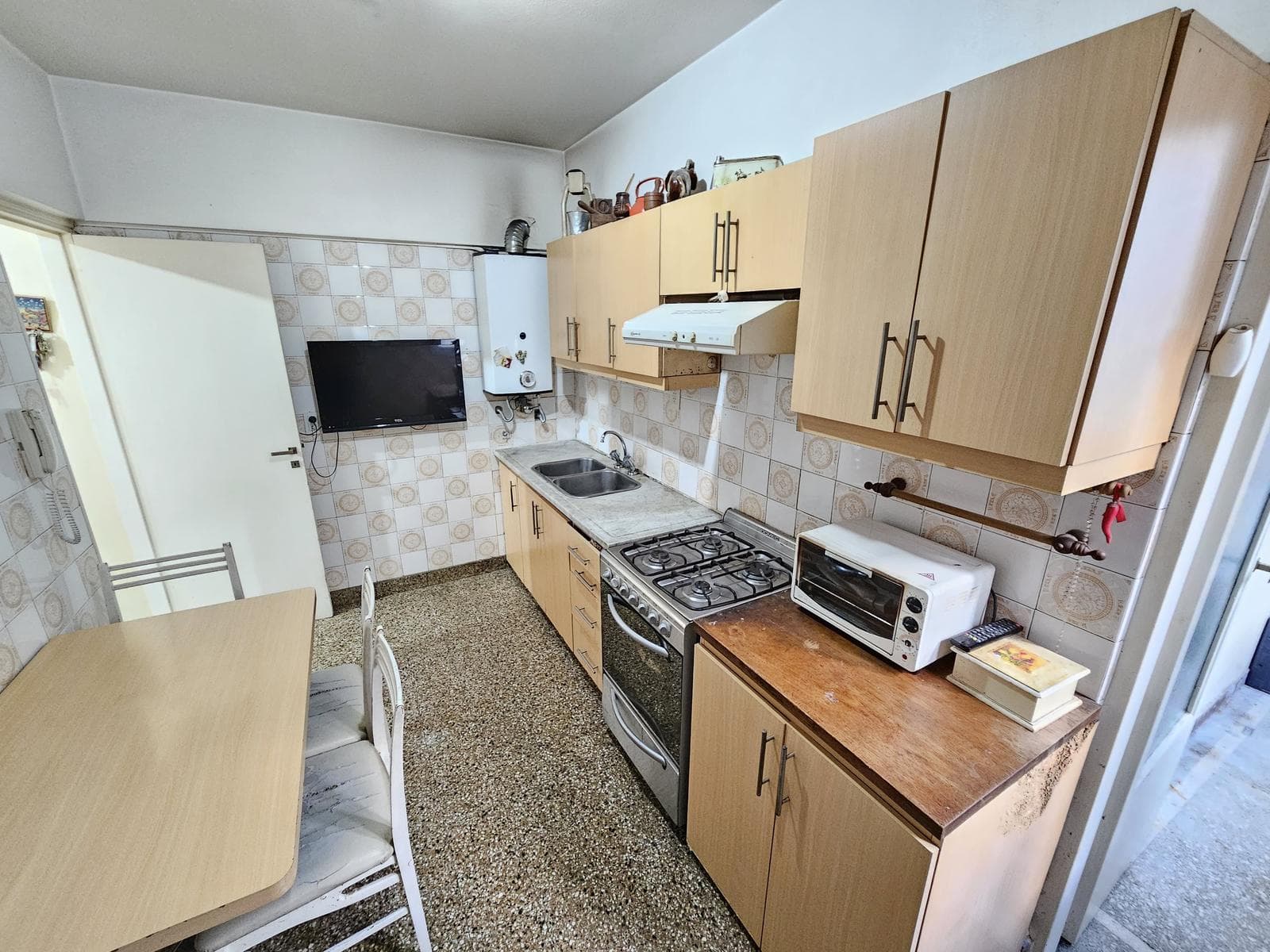 For Sale, Apartment, 3 Rooms, Balcony, Garage, Storage Room, Qualifies for Financing, Villa del Parque
