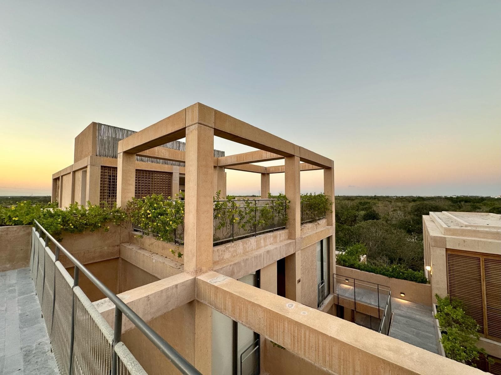 Corasol - Turnkey 2-bedroom apartment in The Village, Playa del Carmen