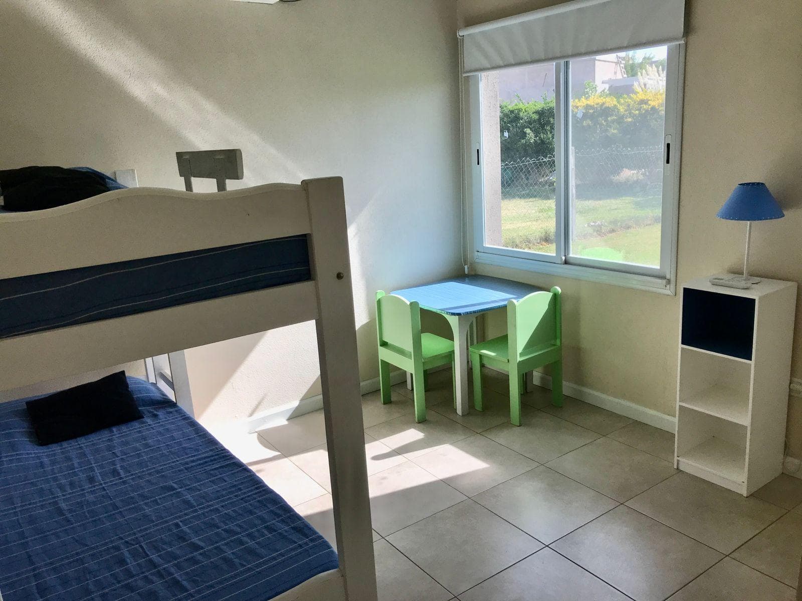 House for Sale - 4 Rooms in Cantón Golf
