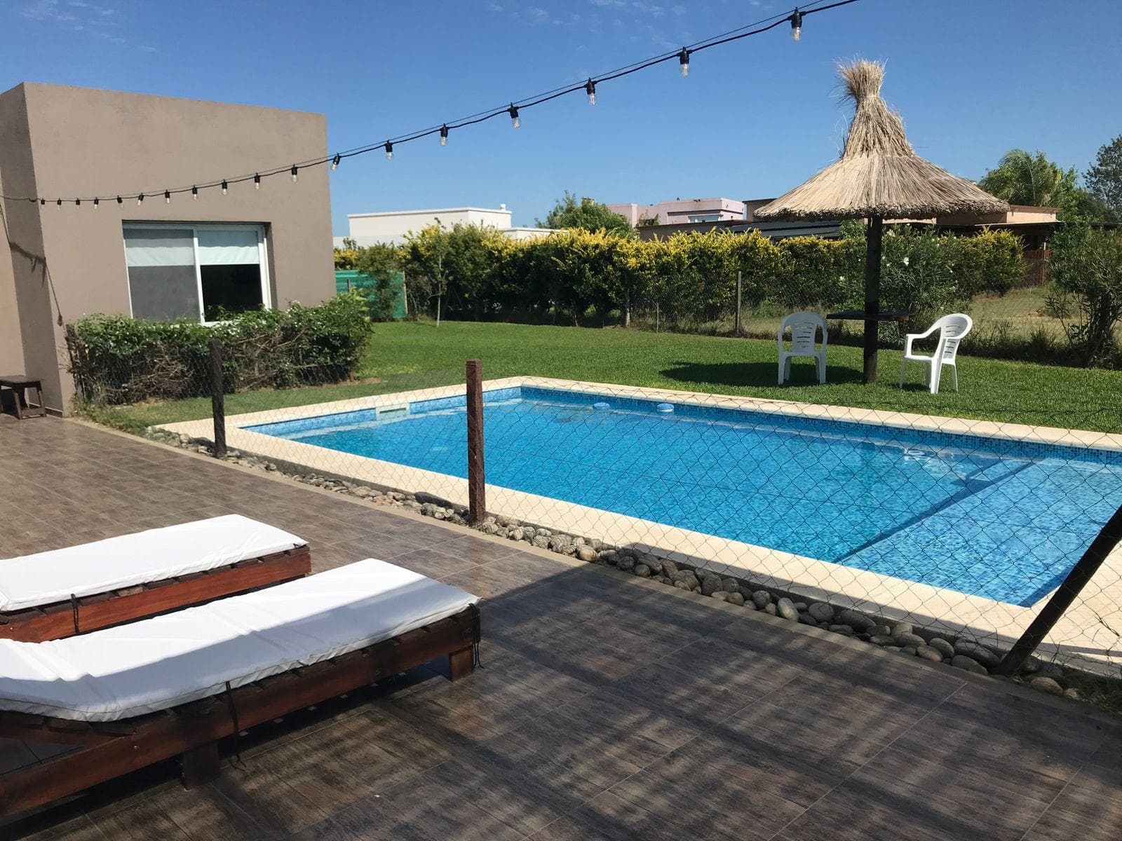 House for Sale - 4 Rooms in Cantón Golf