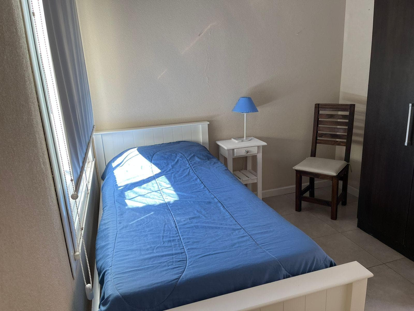 House for Sale - 4 Rooms in Cantón Golf