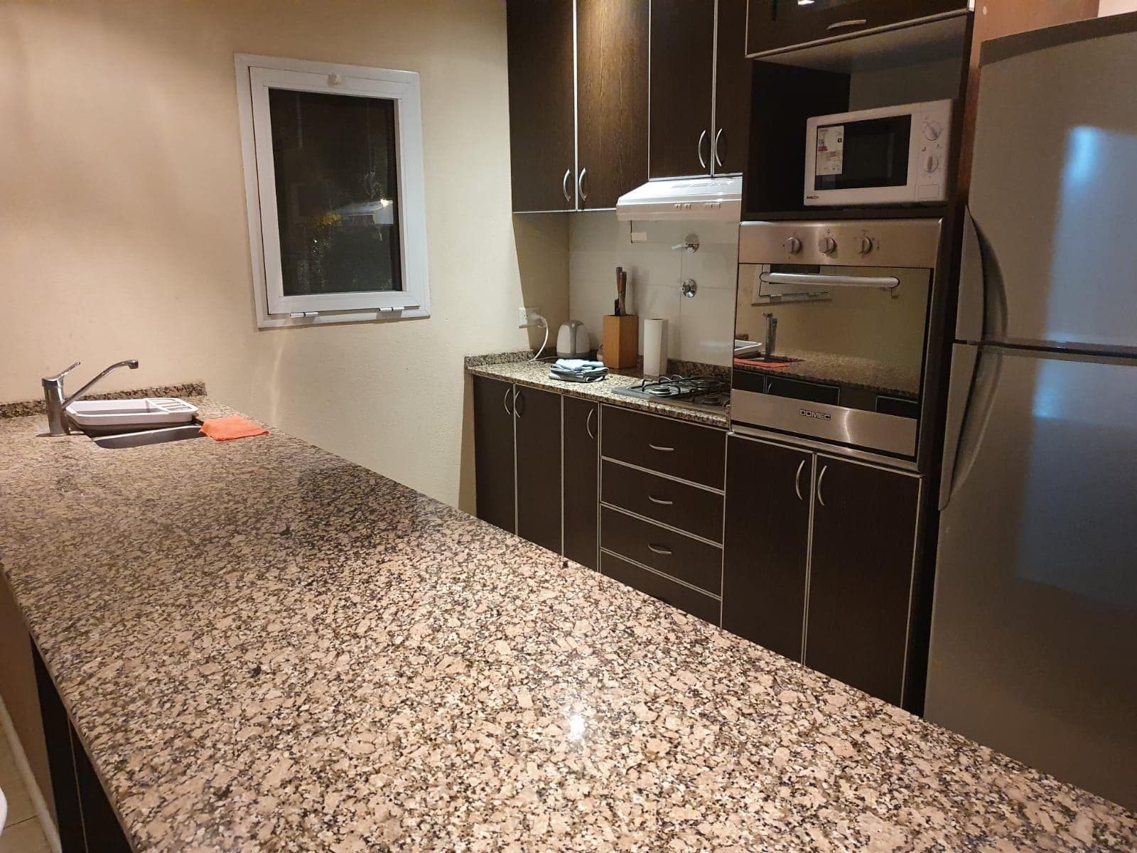 House for Sale - 4 Rooms in Cantón Golf